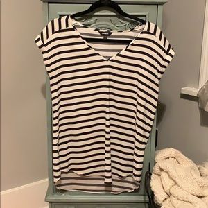 Polyester business casual T-shirt